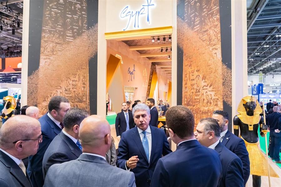 وزير السياحة يفتتح الجناح المصري المشارك في بورصة لندن الدولية للسياحة